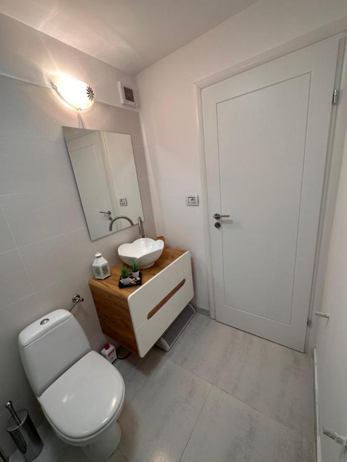 Neptun Home With Sea View ภายนอก รูปภาพ